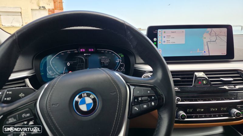 BMW 520e Touring, fotografia 11