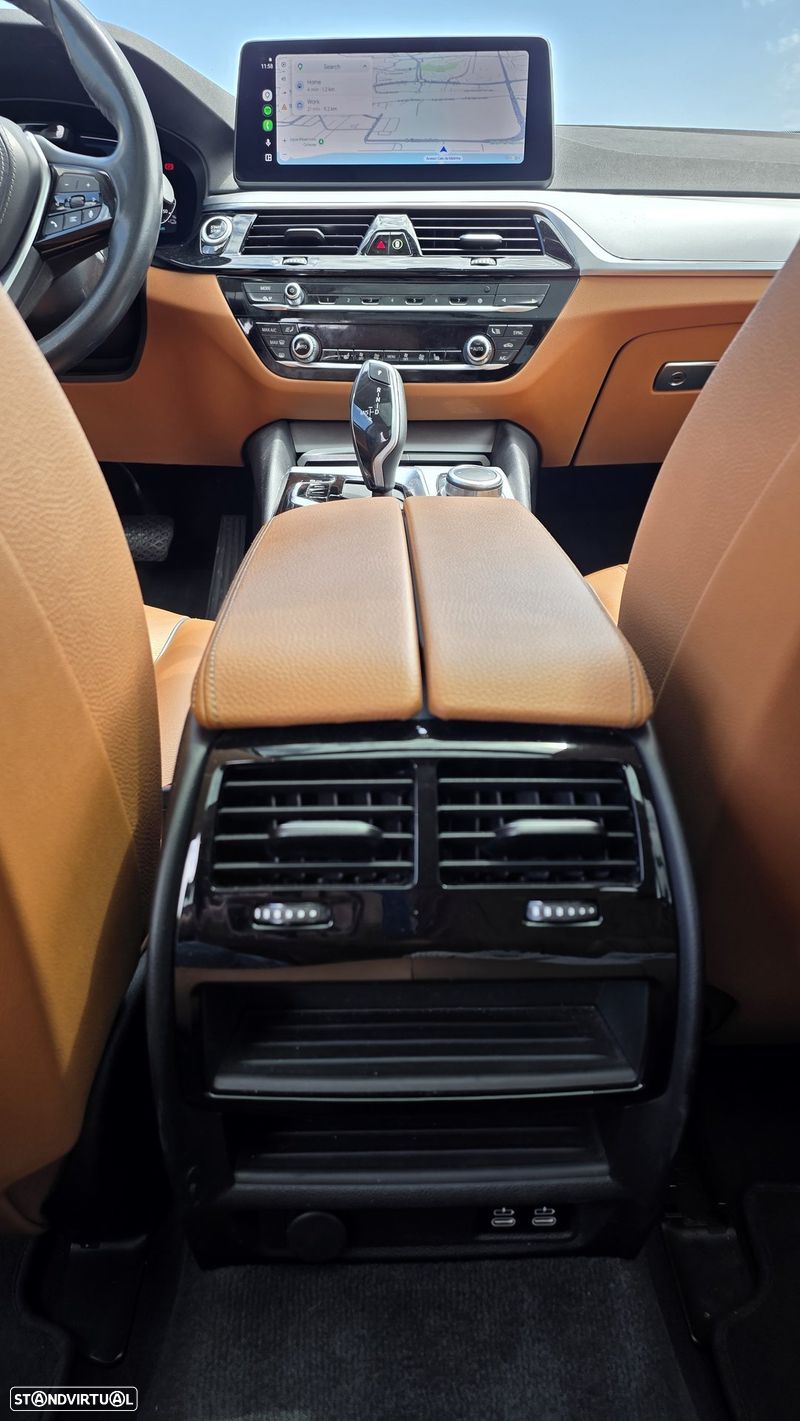BMW 520e Touring, fotografia 18